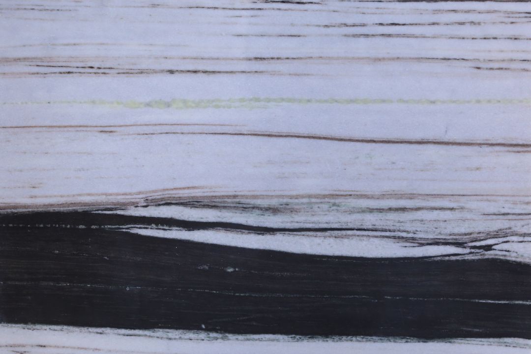 Nizarna Black Line Marble